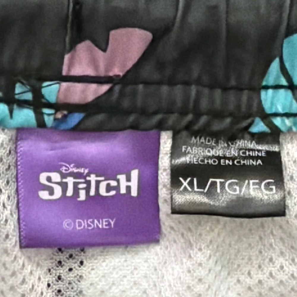 Disney Stitch Men Swim Trunks XL Black Tropical Floral Lilo & Stitch Board Short